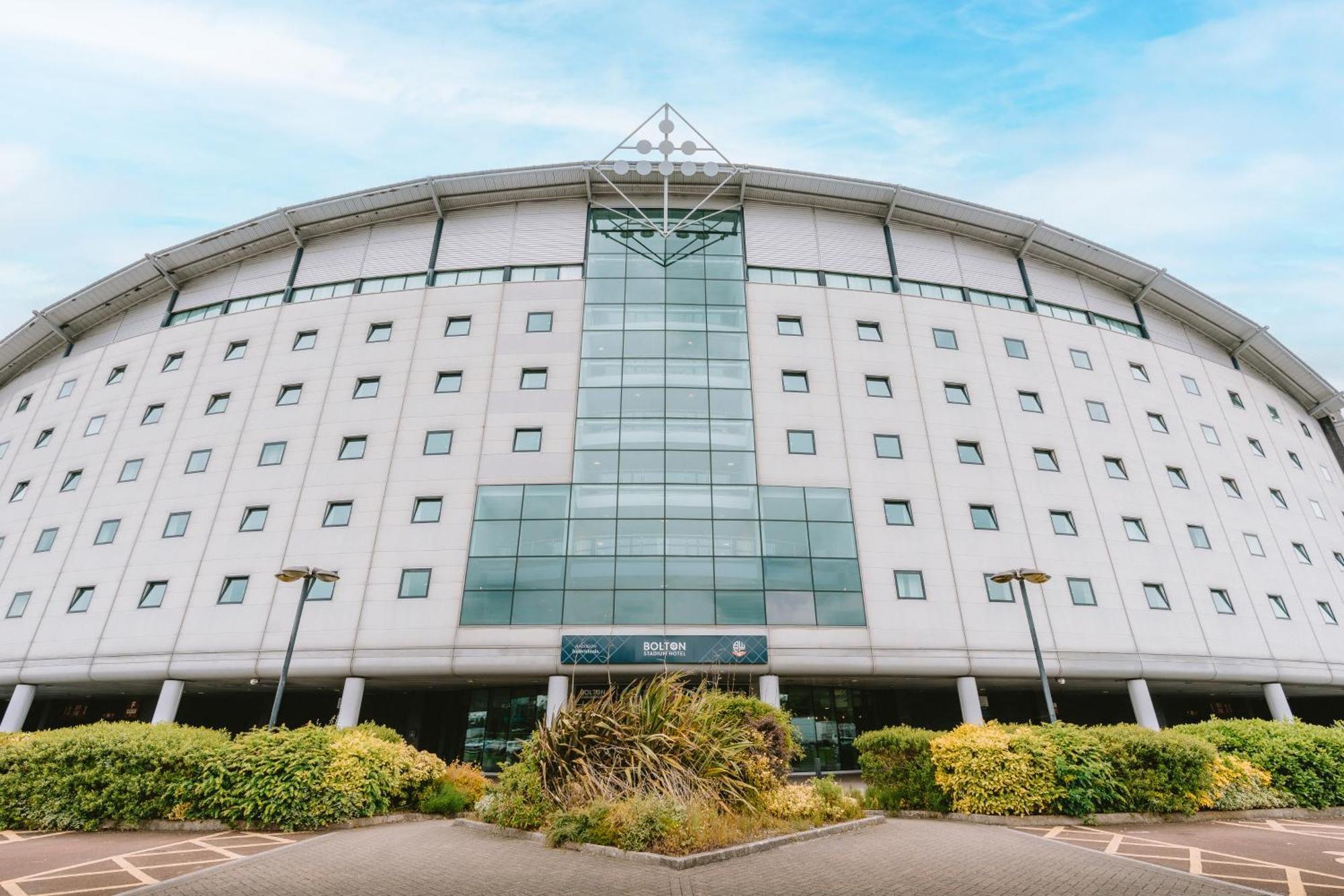 The Bolton Stadium Hotel, A Member Of Radisson Individuals Екстер'єр фото