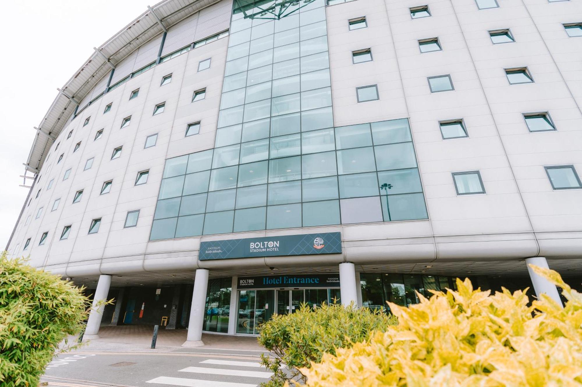The Bolton Stadium Hotel, A Member Of Radisson Individuals Екстер'єр фото