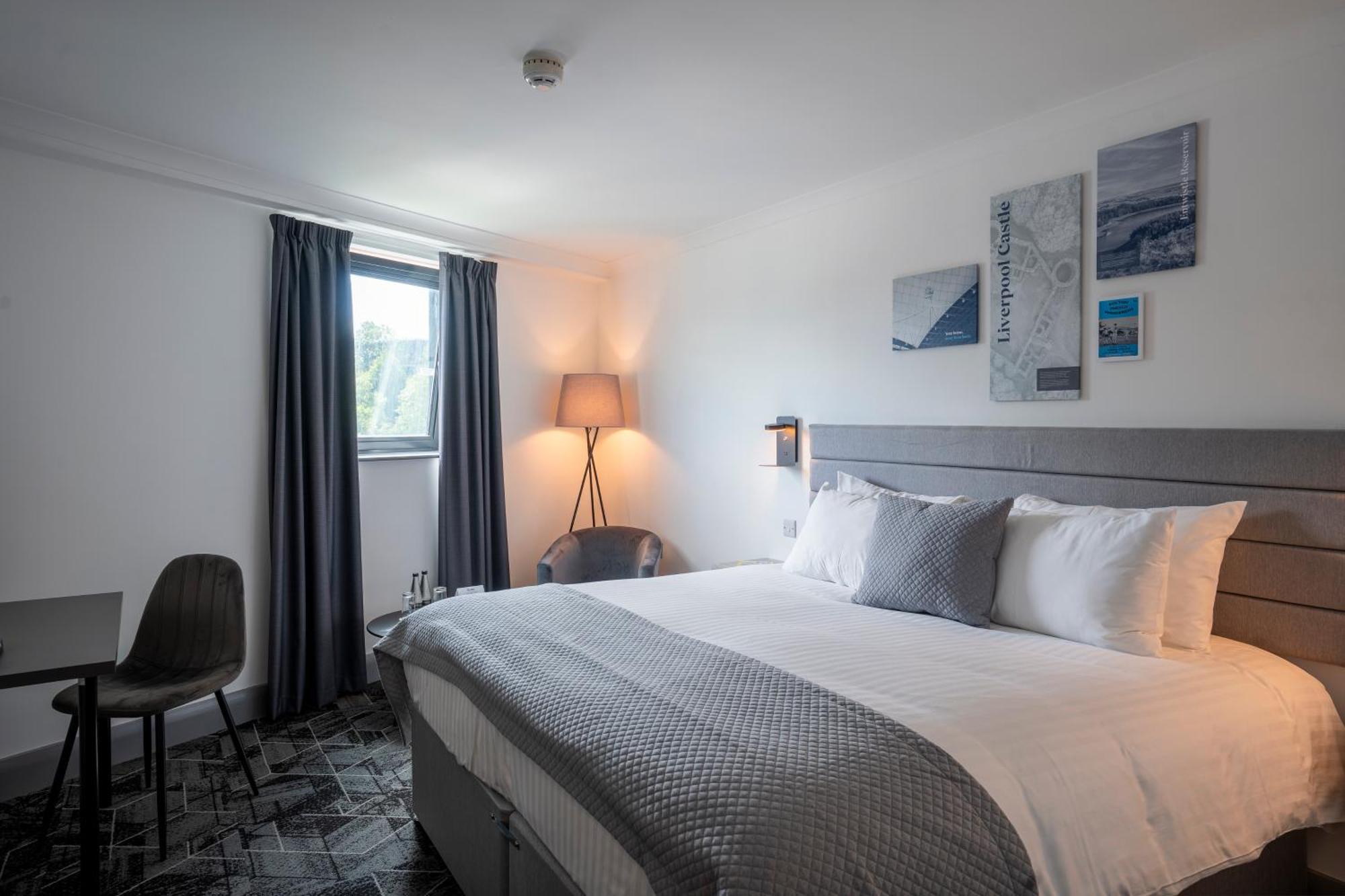 The Bolton Stadium Hotel, A Member Of Radisson Individuals Екстер'єр фото