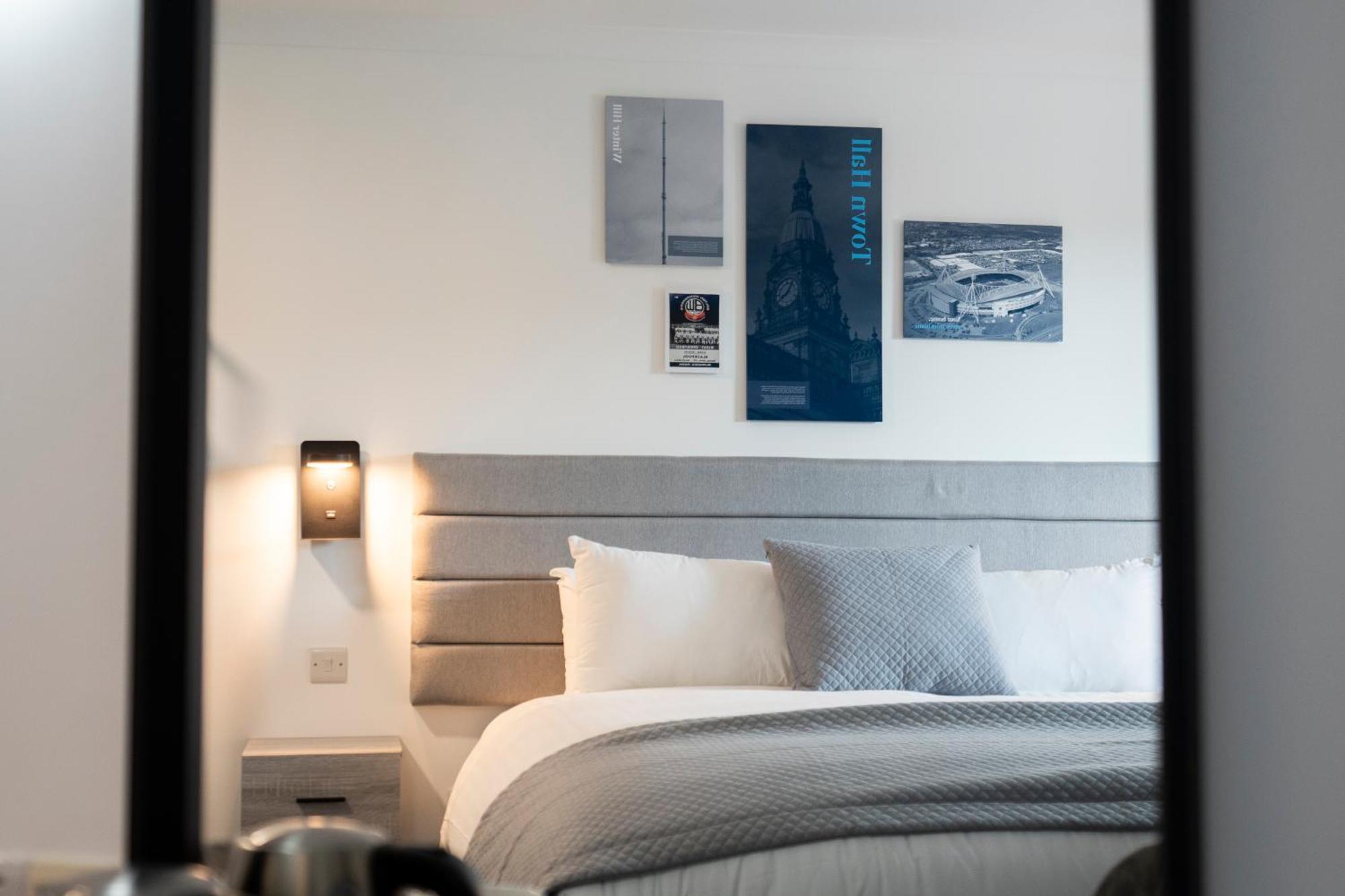 The Bolton Stadium Hotel, A Member Of Radisson Individuals Екстер'єр фото