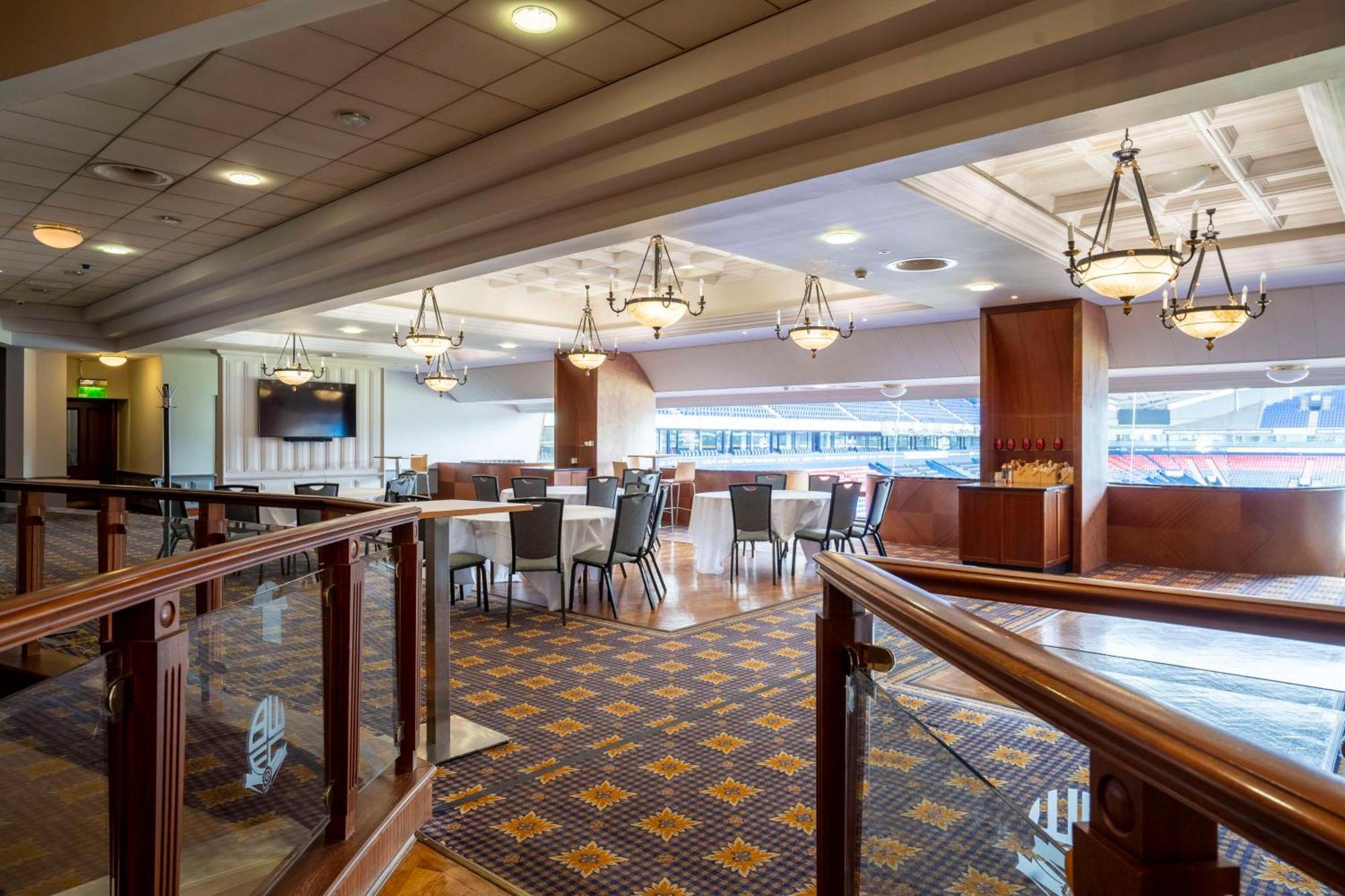The Bolton Stadium Hotel, A Member Of Radisson Individuals Екстер'єр фото