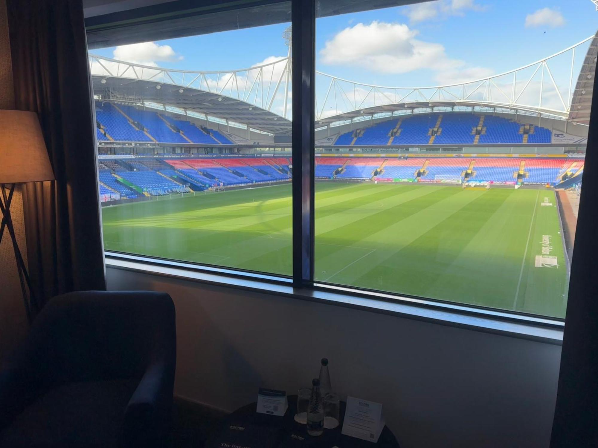 The Bolton Stadium Hotel, A Member Of Radisson Individuals Екстер'єр фото